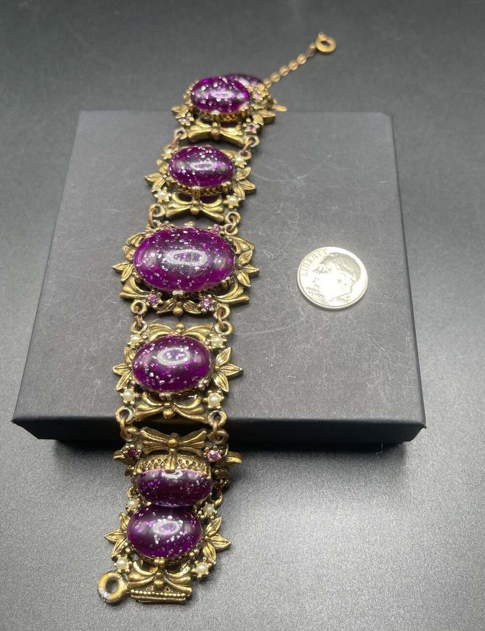 Vintage Purple Lucite Confetti 7 Link Bracelet Unsigned Selro or Style Copy READ